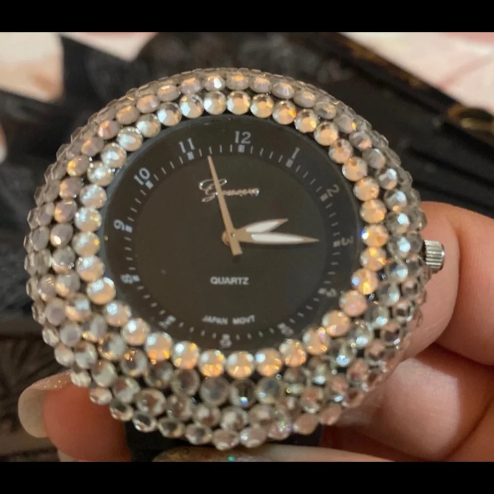 Watch set (3) - Picture 7 of 8